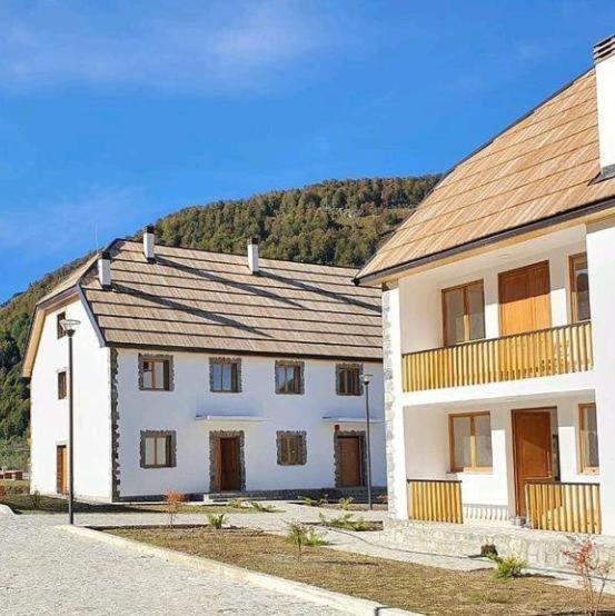 Hotel Vermoshi Tdc Exterior foto